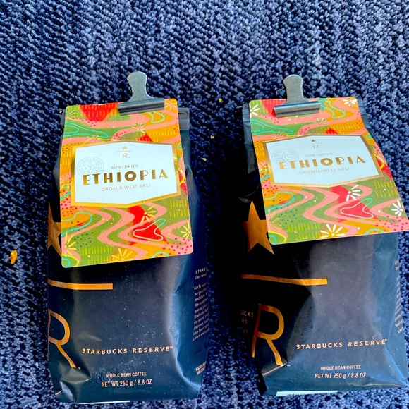 ⭐️Starbucks⭐️Reserve Ethiopia Oromia West Arsi Sun-dried blend 2-8oz bags - Picture 1 of 5